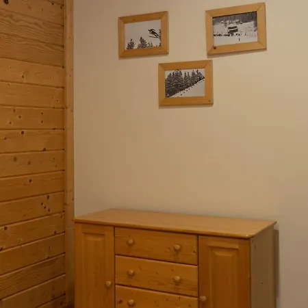 Aparthotel Girska Hatyna 3*